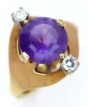 Gold jewellery